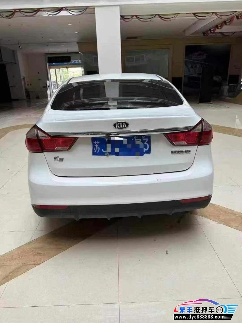 18年起亚K3轿车抵押车出售