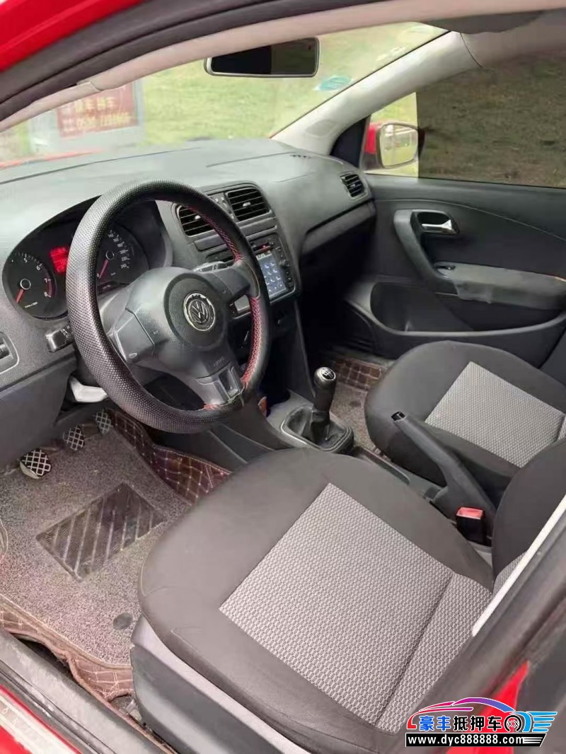 11年大众polo轿车抵押车出售