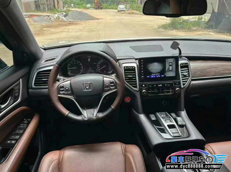 19年本田UR-V轿车抵押车出售