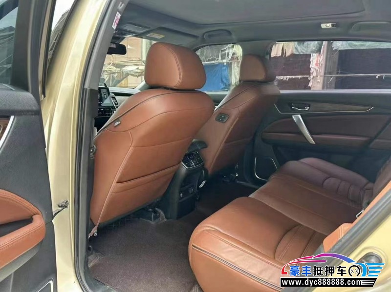 19年本田UR-V轿车抵押车出售