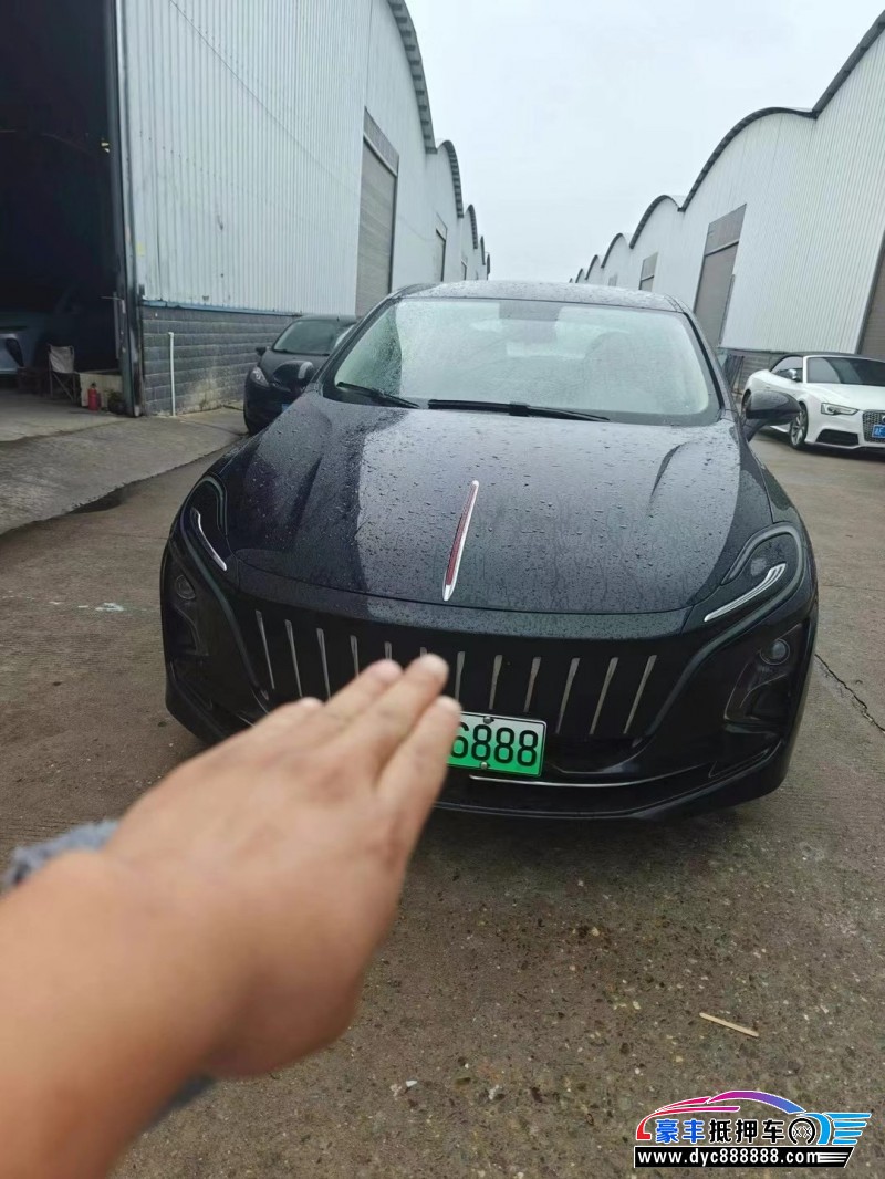 24年红旗EQM5轿车抵押车出售