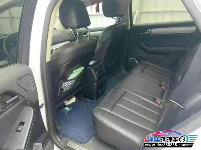 19年比亚迪唐轿车抵押车出售