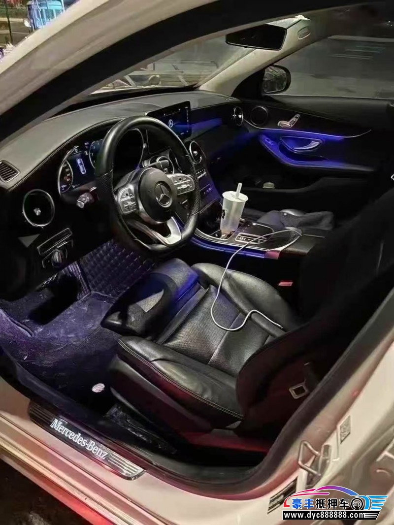 20年奔驰C轿车抵押车出售