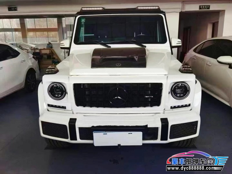 17年奔驰G轿车抵押车出售