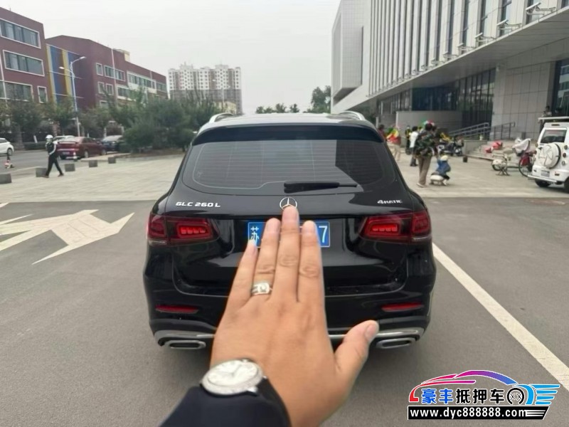 20年奔驰GLC轿车抵押车出售