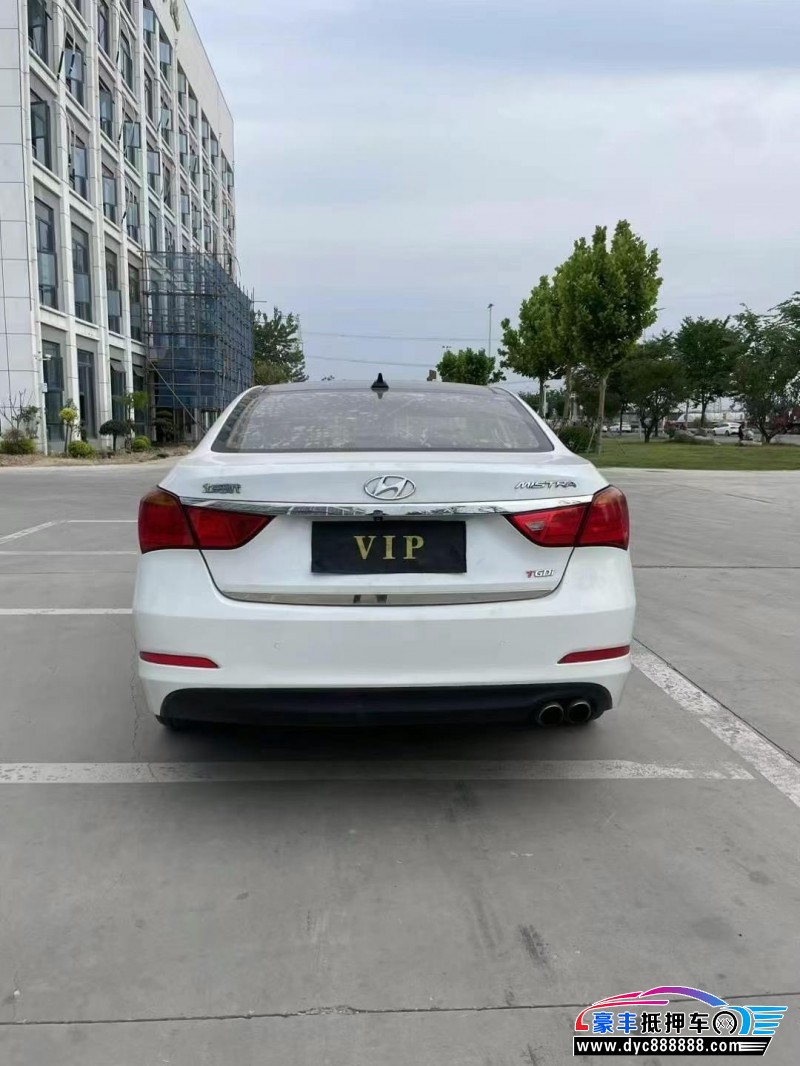 17年现代名图轿车抵押车出售