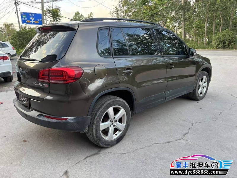 13年大众途观轿车抵押车出售