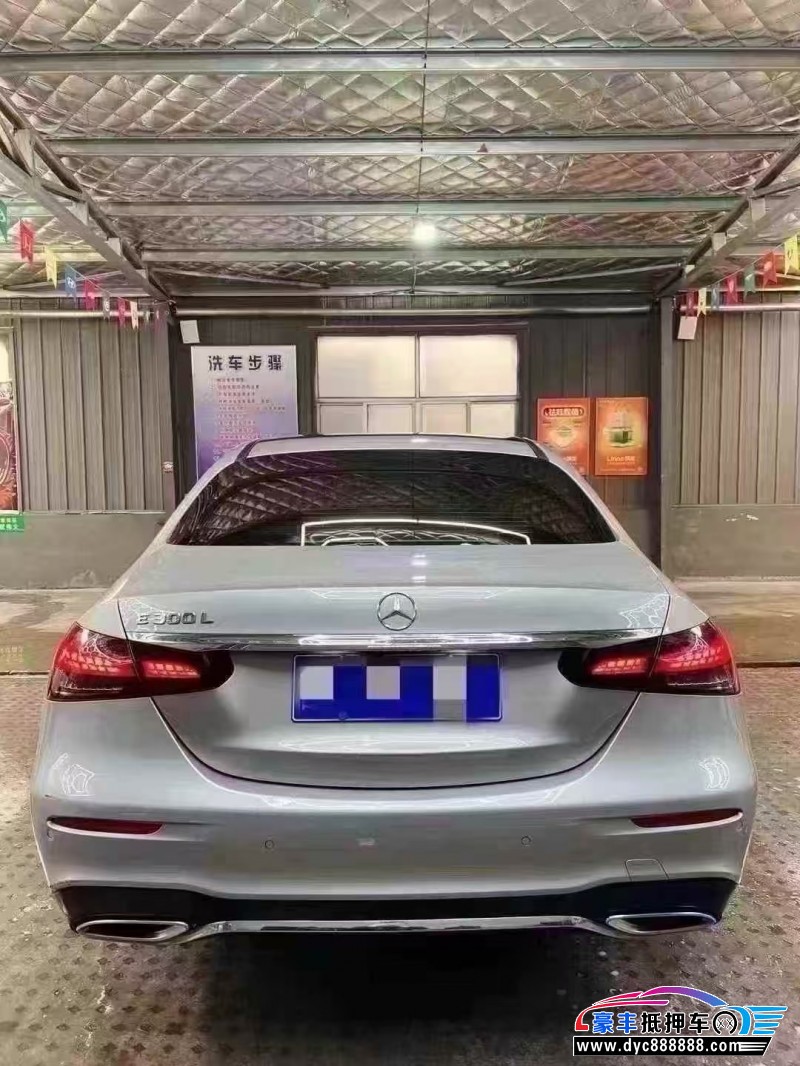 20年奔驰E轿车抵押车出售