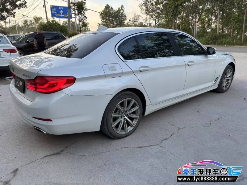 18年宝马5系轿车抵押车出售
