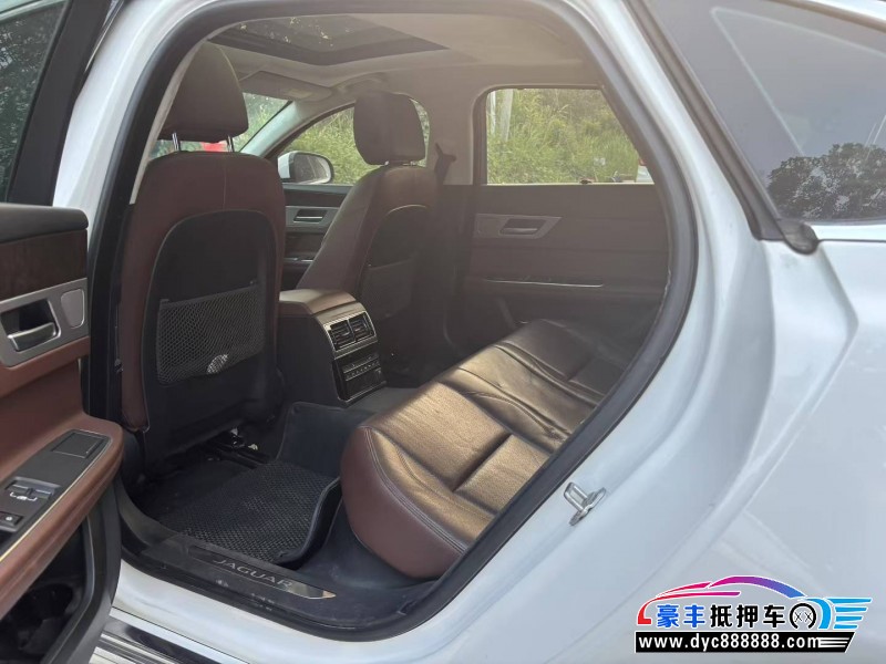 17年捷豹XFL轿车抵押车出售