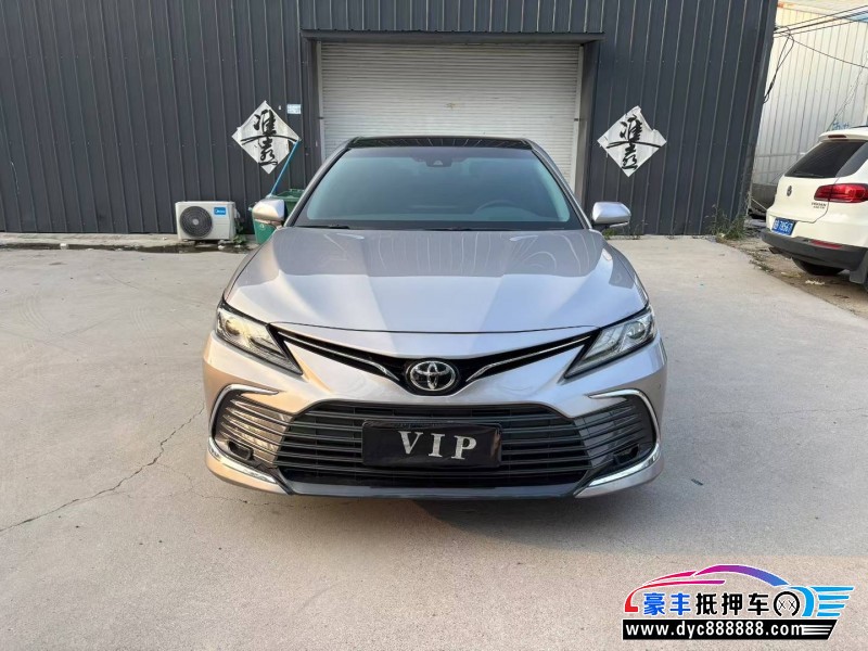 22年丰田凯美瑞轿车抵押车出售