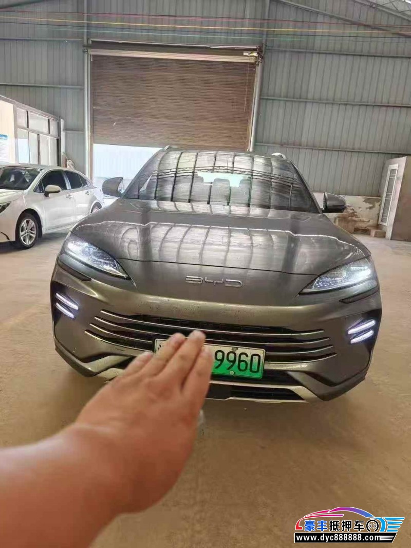 抵押车出售23年比亚迪宋轿车