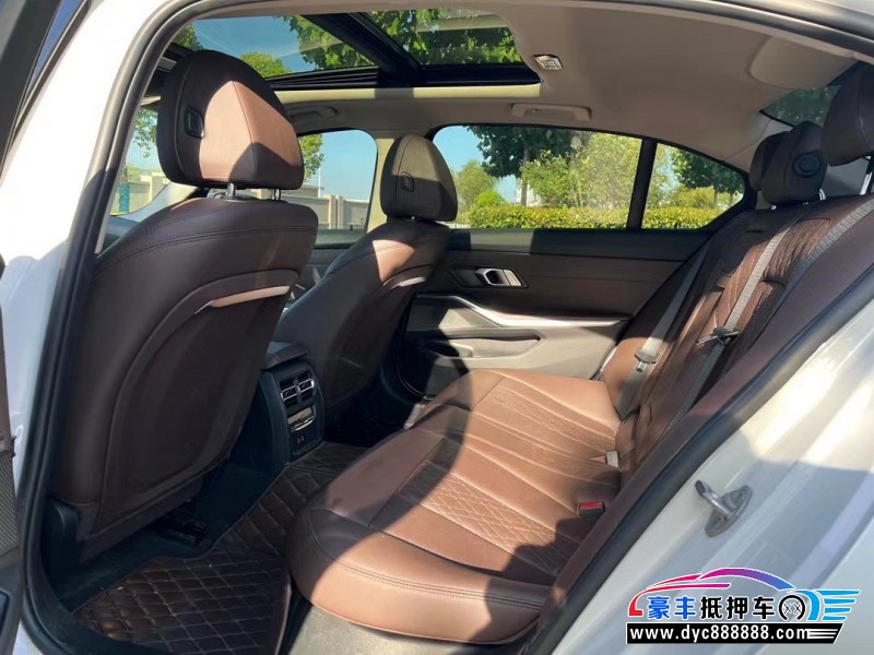 23年宝马3系轿车抵押车出售