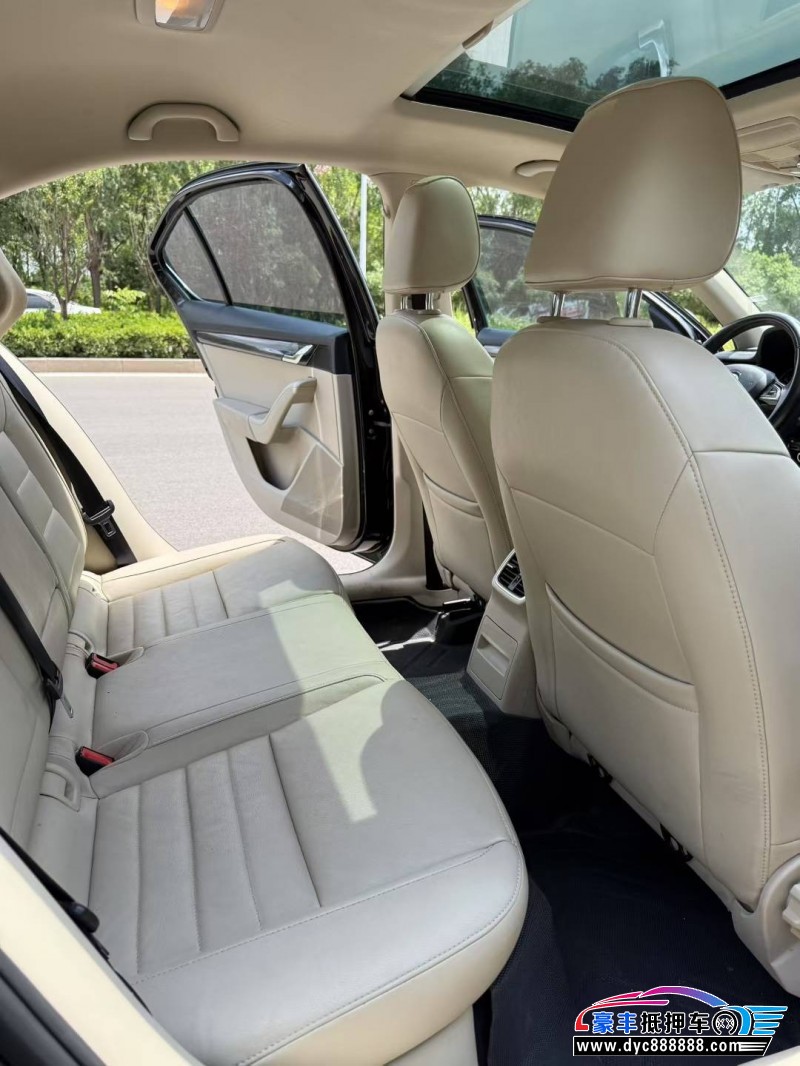 16年斯柯达明锐轿车抵押车出售