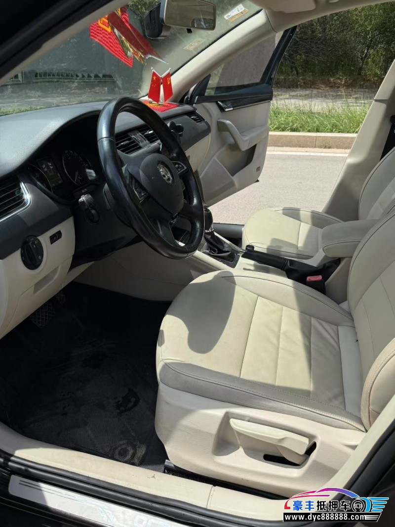 16年斯柯达明锐轿车抵押车出售