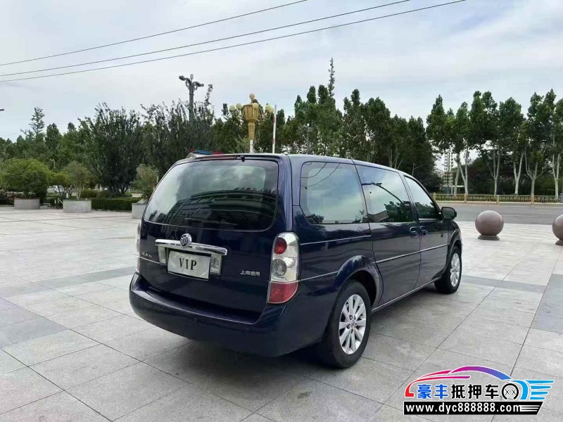 14年别克GL8轿车抵押车出售