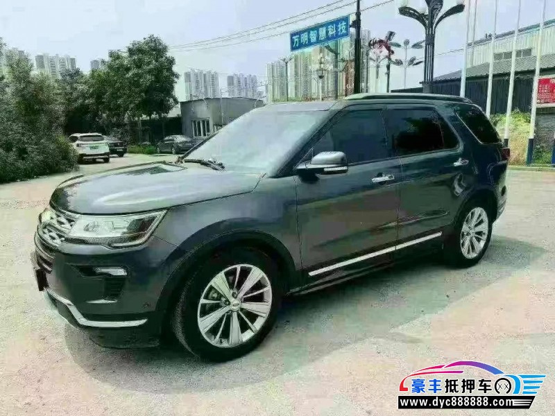 19年福特探险者轿车抵押车出售