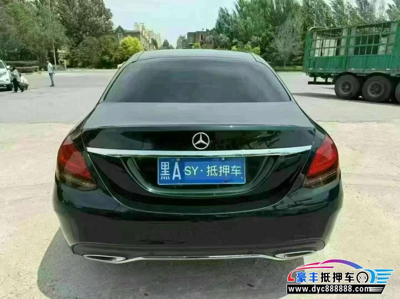 20年奔驰C轿车抵押车出售