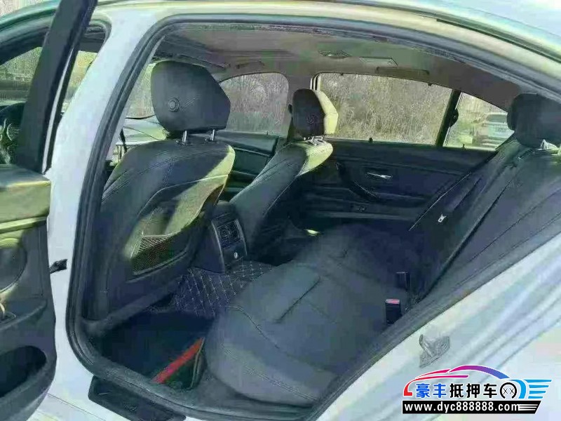 18年宝马3系轿车抵押车出售