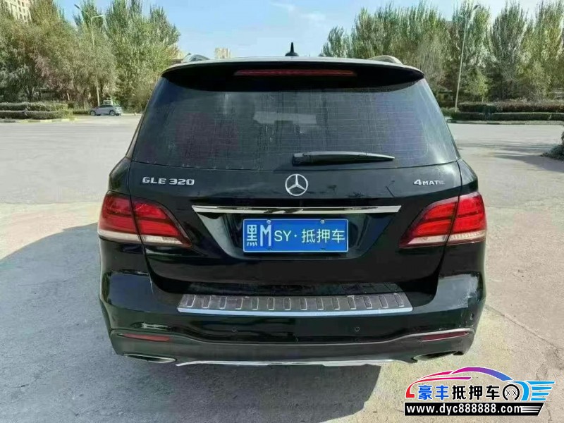 17年奔驰GLE轿车抵押车出售