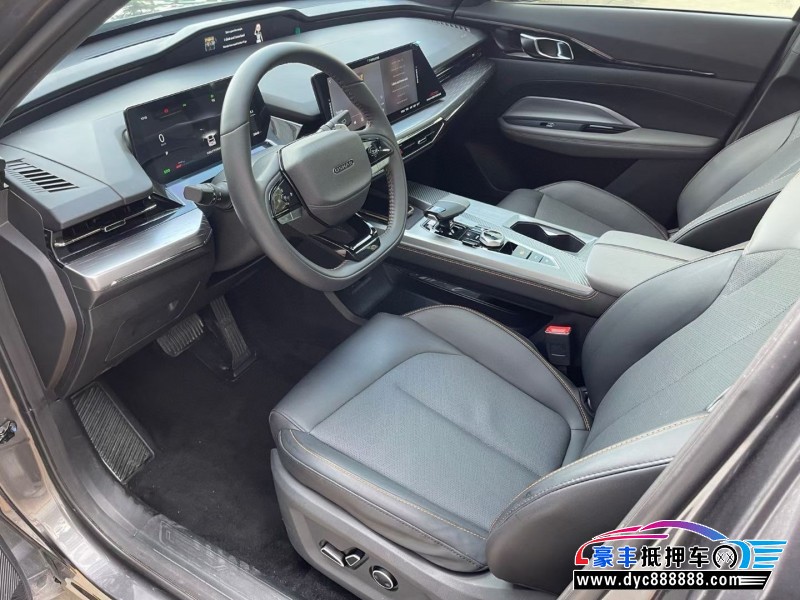 23年长安欧尚Z6轿车抵押车出售