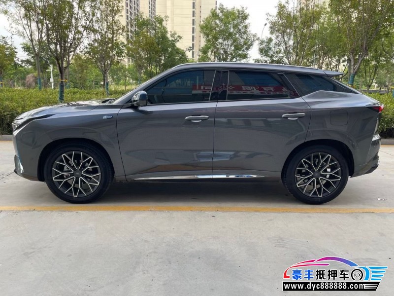 23年长安欧尚Z6轿车抵押车出售