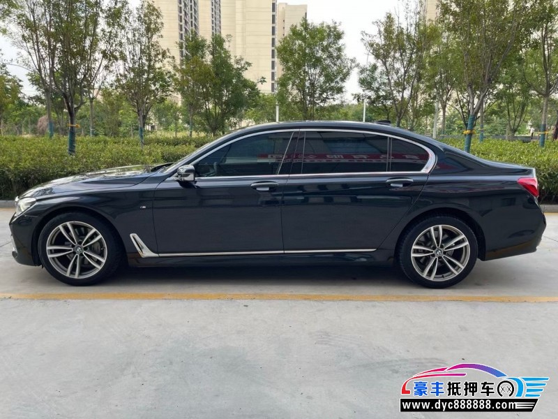 18年宝马7系轿车抵押车出售