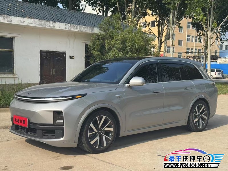 23年理想L8SUV抵押车出售