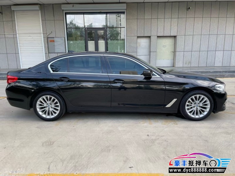 20年宝马5系轿车抵押车出售