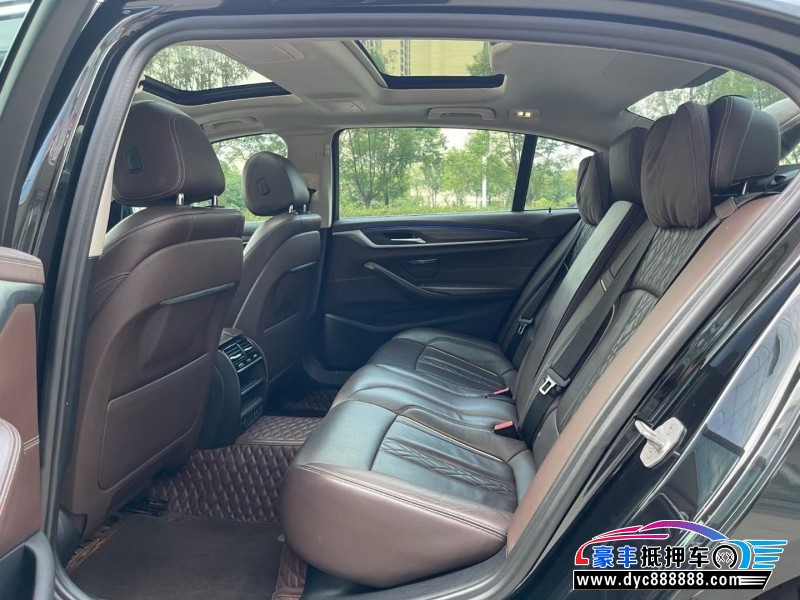 20年宝马5系轿车抵押车出售