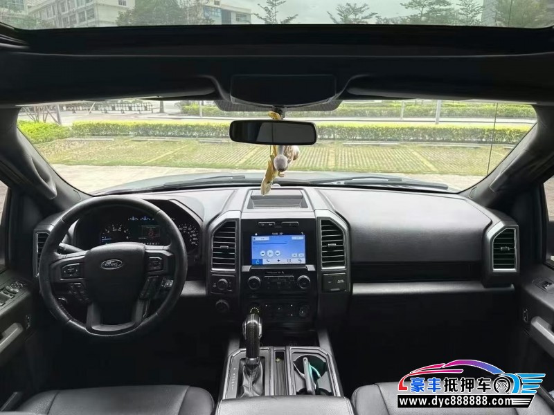 17年福特猛禽轿车抵押车出售