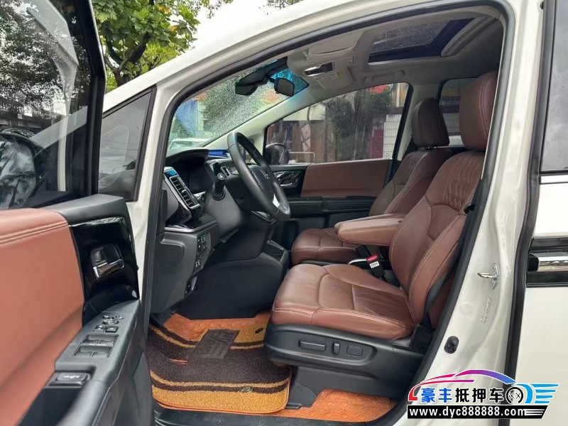 20年本田艾力绅轿车抵押车出售