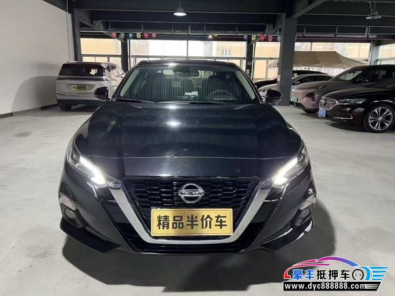 23年日产天籁轿车抵押车出售