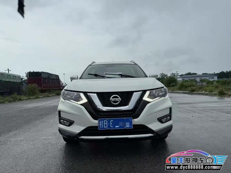 19年日产奇骏轿车抵押车出售