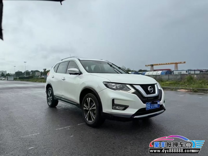 19年日产奇骏轿车抵押车出售