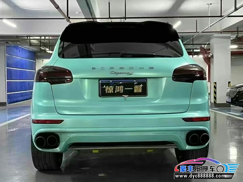 12年保时捷卡宴轿车抵押车出售