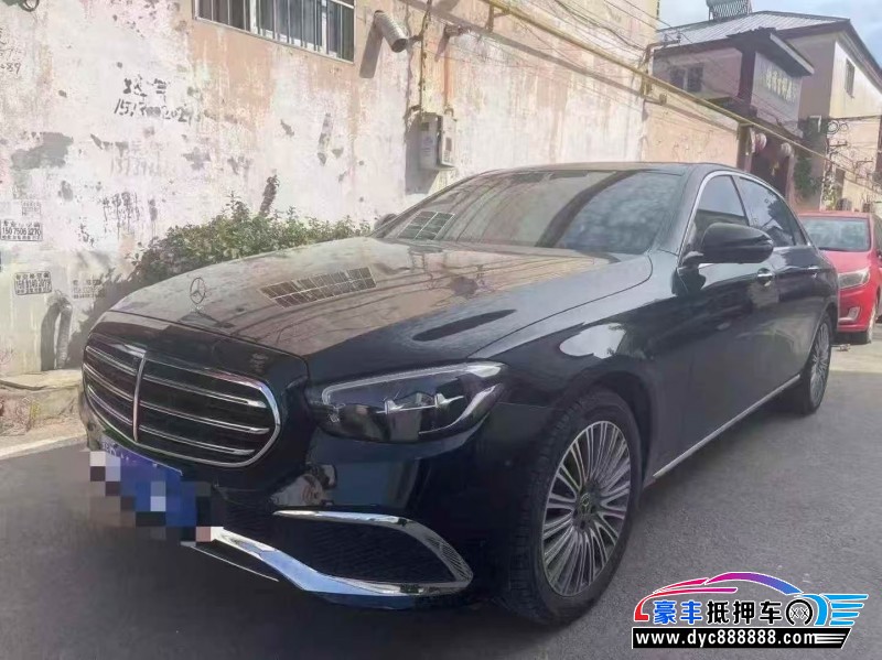 23年奔驰E轿车抵押车出售