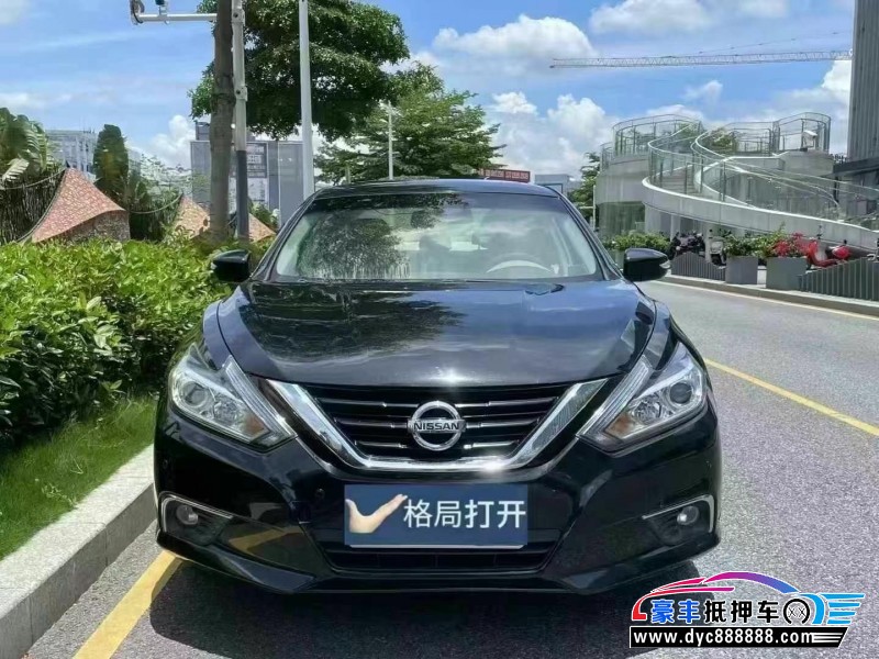 18年日产天籁轿车抵押车出售