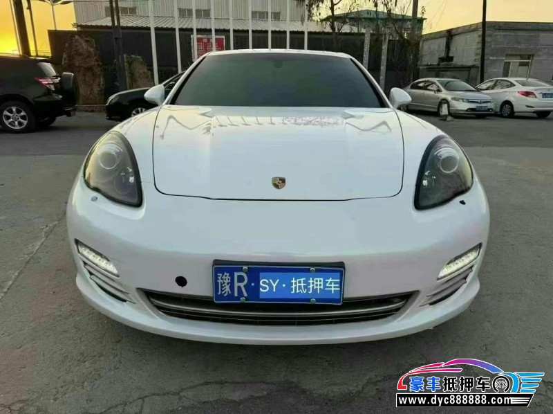 抵押车出售14年保时捷帕纳梅拉轿车