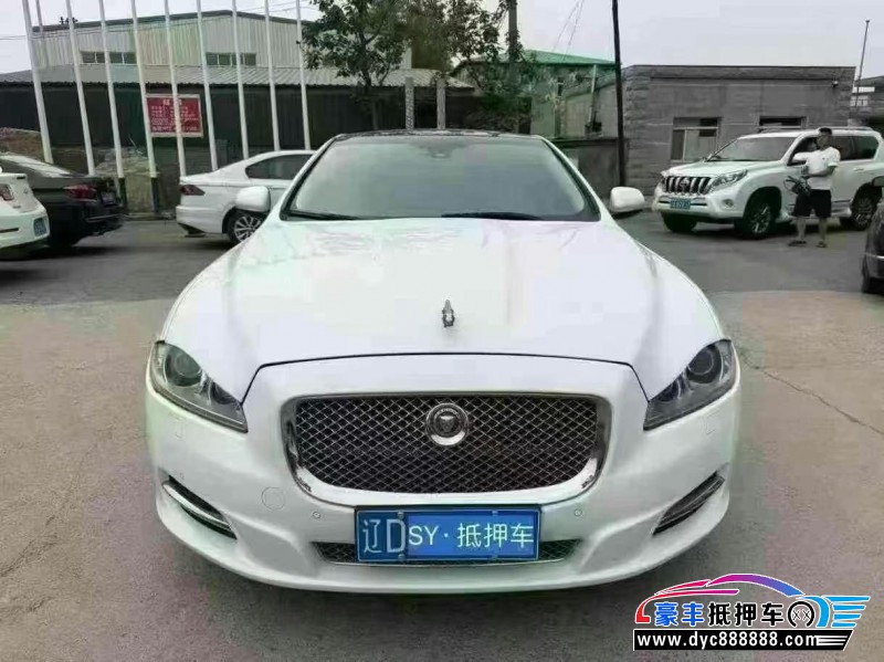 15年捷豹XJ轿车抵押车出售