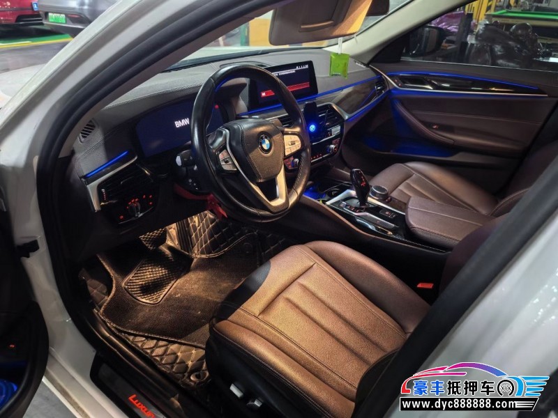 20年宝马5系轿车抵押车出售