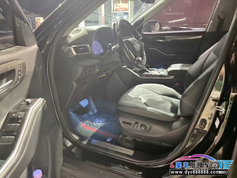 22年丰田汉兰达轿车抵押车出售