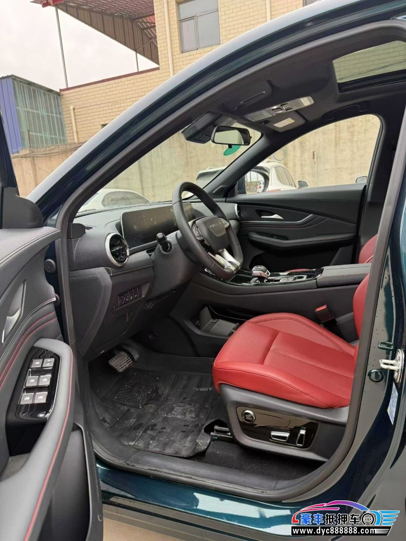 23年东风风行T5轿车抵押车出售