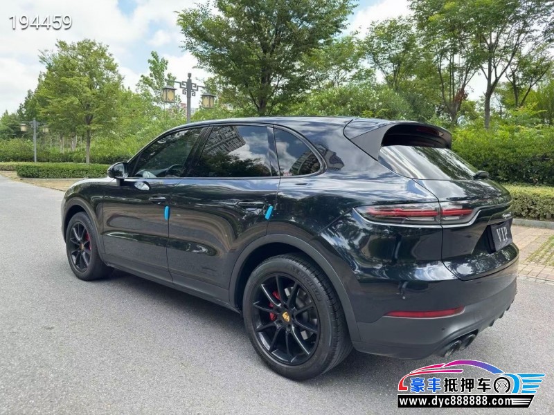 19年保时捷卡宴轿车抵押车出售