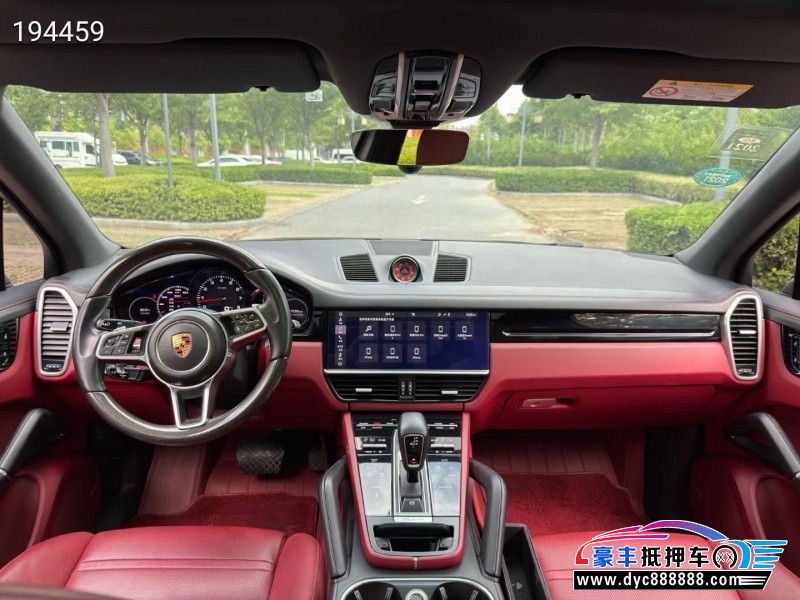 19年保时捷卡宴轿车抵押车出售