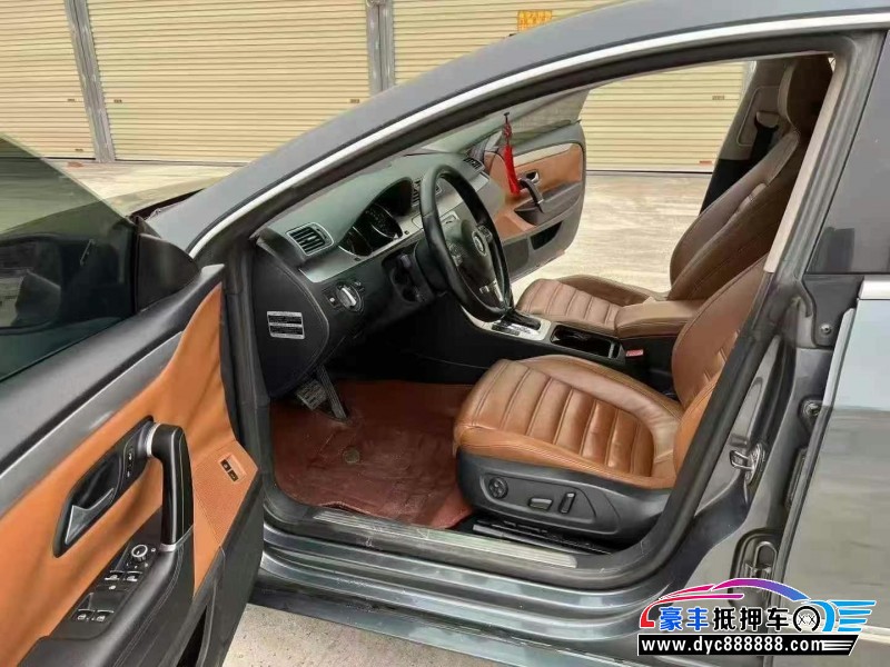 10年大众CC轿车抵押车出售