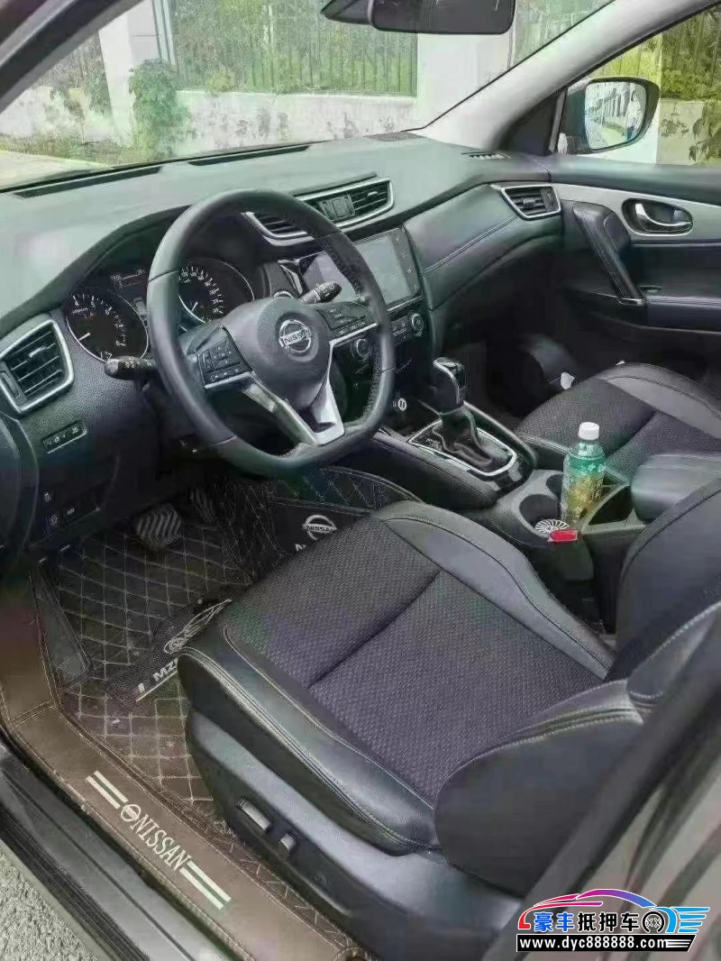 19年日产逍客轿车抵押车出售