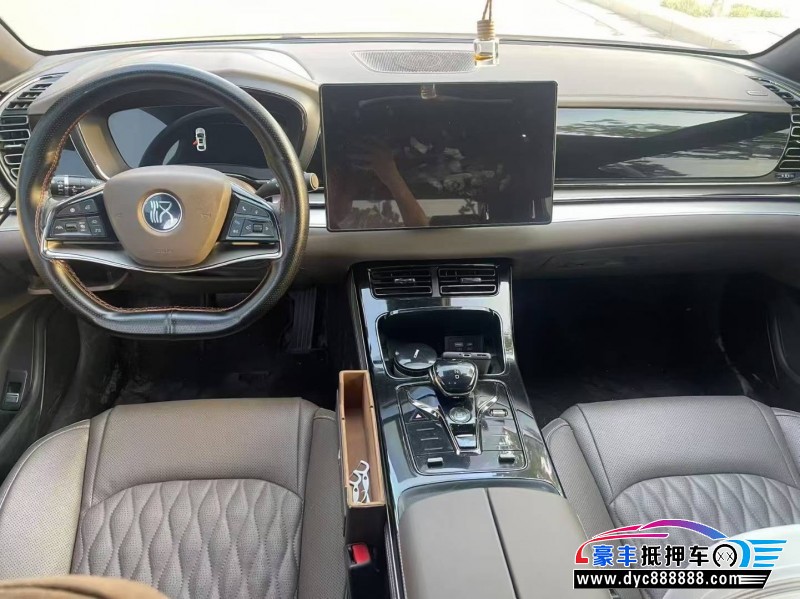 23年比亚迪汉轿车抵押车出售