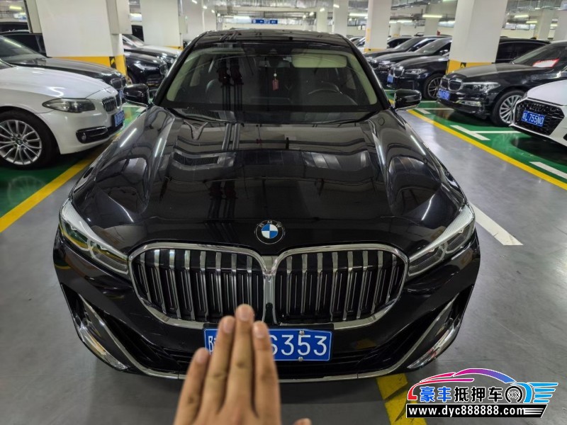 21年宝马7系轿车抵押车出售