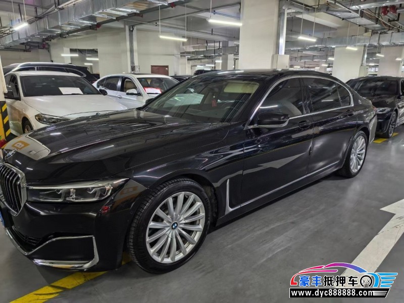 21年宝马7系轿车抵押车出售